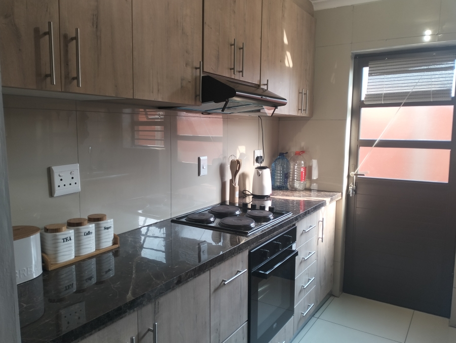 2 Bedroom Property for Sale in Wynberg Western Cape